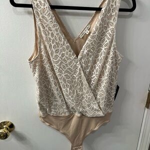 Express Lace Bodysuit in Cream and Tan